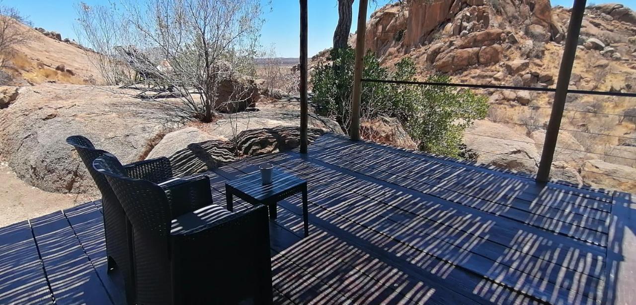 Ondudu Safari Lodge Omaruru Eksteriør bilde